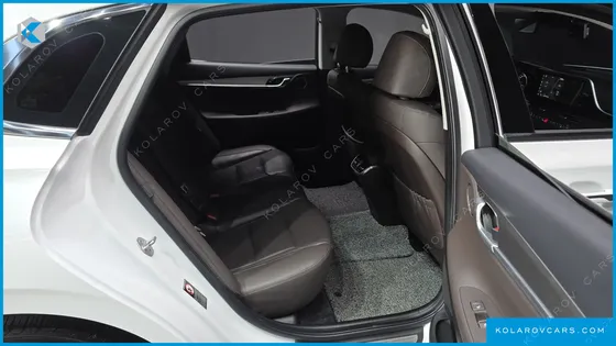 HYUNDAI GRANDEUR 3.0 LPI RENT CAR