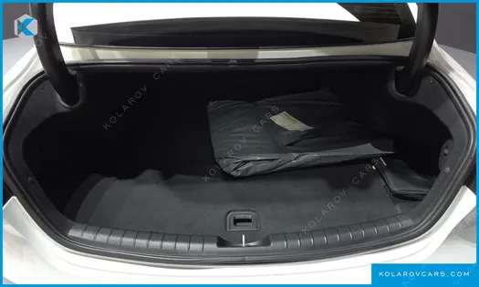 HYUNDAI GRANDEUR 3.0 LPI RENT CAR