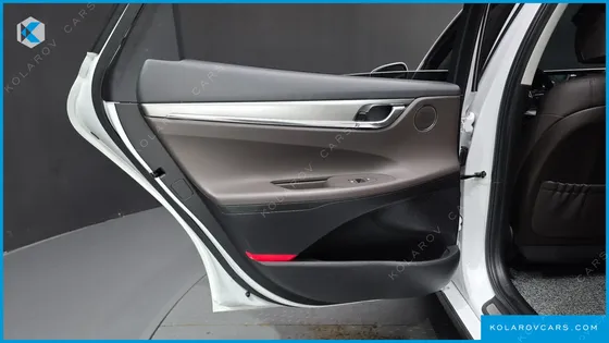 HYUNDAI GRANDEUR 3.0 LPI RENT CAR