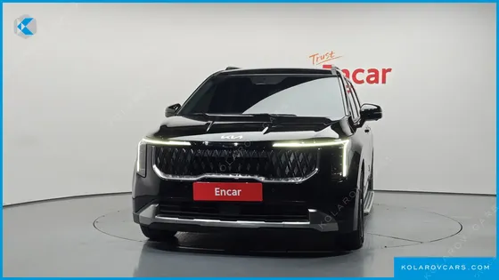 KIA CARNIVAL DIESEL 9-SEATER SIGNATURE