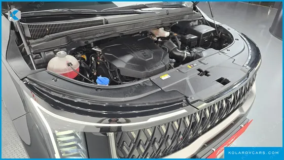 KIA CARNIVAL DIESEL 9-SEATER SIGNATURE