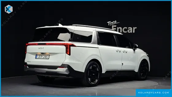 KIA CARNIVAL DIESEL 9-SEATER PRESTIGE