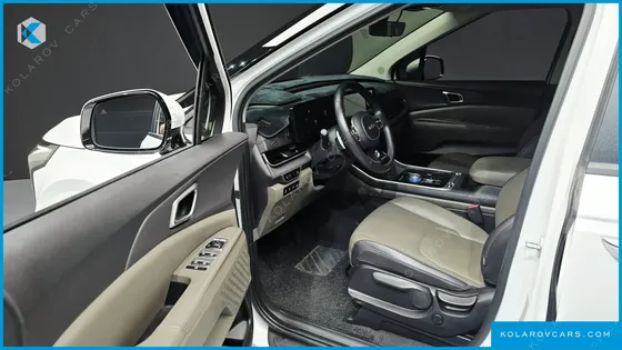KIA CARNIVAL DIESEL 9-SEATER PRESTIGE