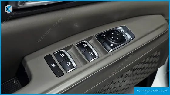 KIA CARNIVAL DIESEL 9-SEATER PRESTIGE