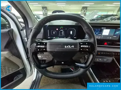 KIA CARNIVAL HEV 9SEATER NOBLESS