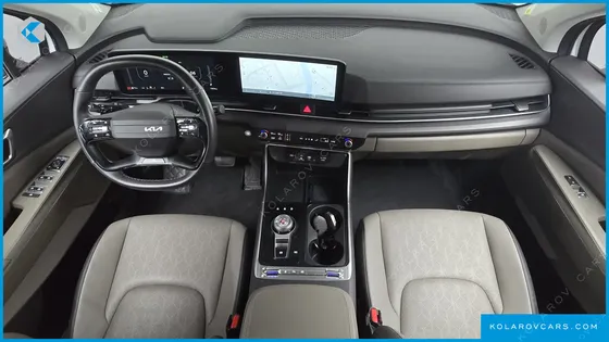 KIA CARNIVAL GASOLINE 9-SEATER PRESTIGE
