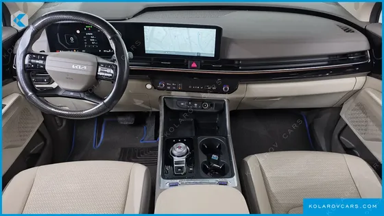 KIA CARNIVAL GASOLINE 7-SEATER GRAVITY