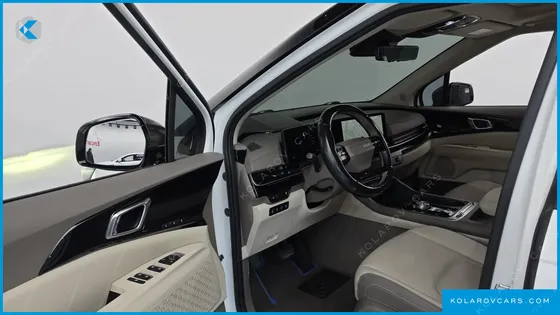 KIA CARNIVAL GASOLINE 7-SEATER GRAVITY