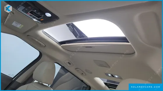 KIA CARNIVAL GASOLINE 7-SEATER GRAVITY