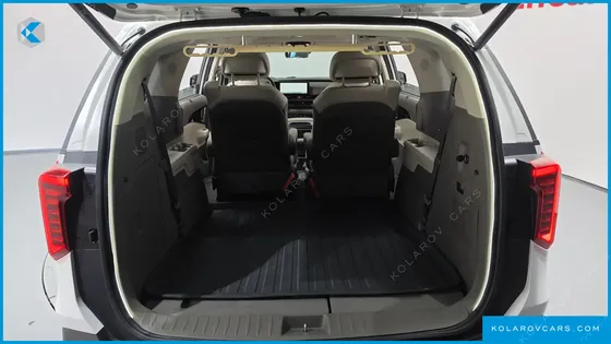 KIA CARNIVAL GASOLINE 7-SEATER GRAVITY