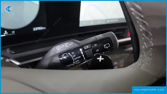 KIA CARNIVAL GASOLINE 7-SEATER GRAVITY