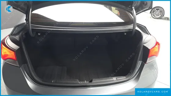 HYUNDAI ELANTRA (AVANTE) 1.6 VGT 10 MILLION LIMITED