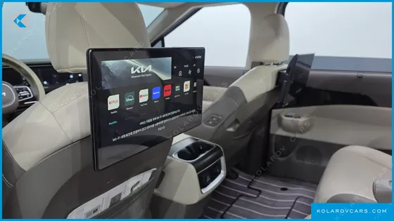 KIA CARNIVAL GASOLINE 7-SEATER GRAVITY