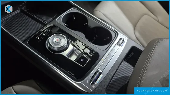 KIA CARNIVAL HEV 9SEATER NOBLESS