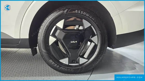 KIA CARNIVAL HEV 9SEATER NOBLESS