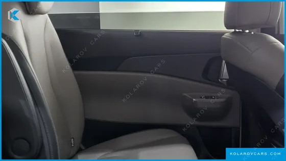 KIA CARNIVAL HEV 9SEATER NOBLESS