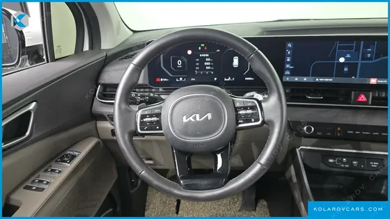 KIA CARNIVAL GASOLINE 9-SEATER PRESTIGE