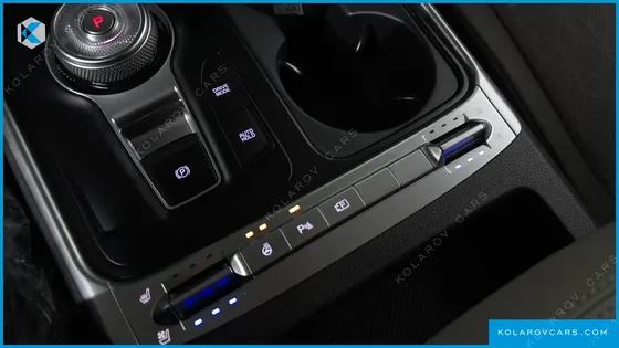 KIA CARNIVAL GASOLINE 9-SEATER PRESTIGE