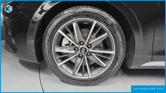 HYUNDAI GRANDEUR 3.3