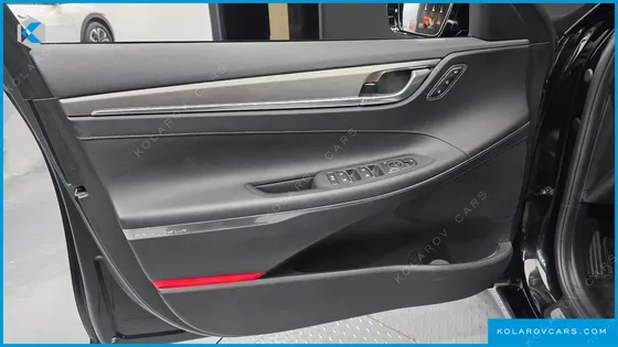 HYUNDAI GRANDEUR 3.3