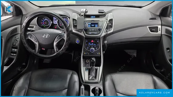 HYUNDAI ELANTRA (AVANTE) 1.6 GDI MODERN