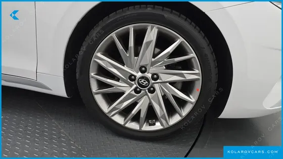 HYUNDAI GRANDEUR 2.5