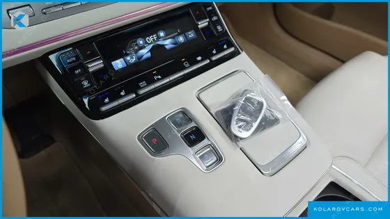 HYUNDAI GRANDEUR 2.5