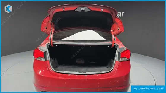 HYUNDAI ELANTRA (AVANTE) 1.6 GDI PREMIUM