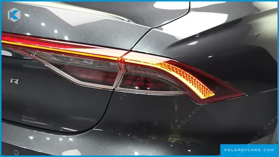 HYUNDAI GRANDEUR 3.0 LPI RENT CAR