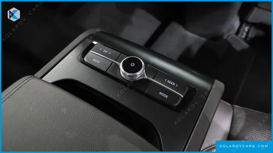 HYUNDAI GRANDEUR 3.0 LPI RENT CAR