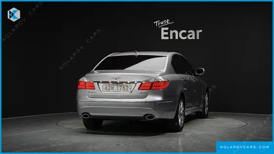 HYUNDAI GENESIS BH 380 ROYAL