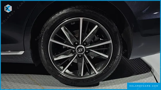 HYUNDAI GRANDEUR 3.3