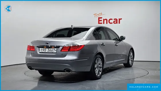 HYUNDAI GENESIS BH 380 LUXURY