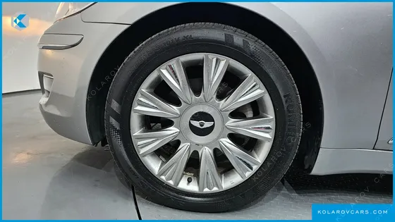 HYUNDAI GENESIS BH 380 LUXURY