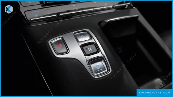 HYUNDAI GRANDEUR 3.0 LPI RENT CAR