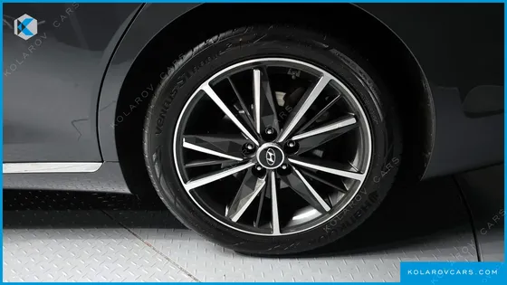 HYUNDAI GRANDEUR 2.5