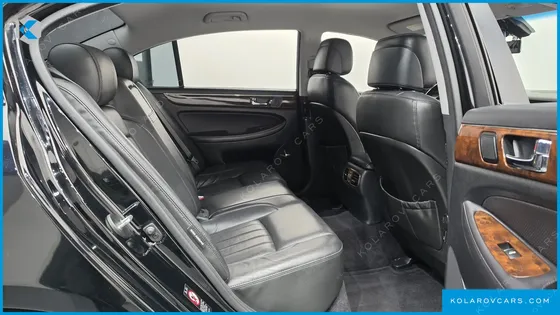 HYUNDAI GENESIS BH 380 LUXURY