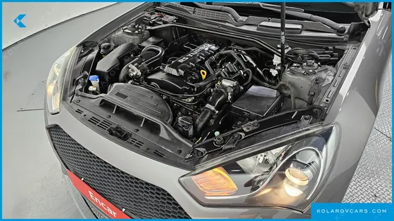 HYUNDAI GENESIS 200 TURBO D
