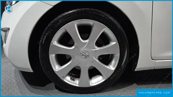 HYUNDAI ELANTRA (AVANTE) M16 GDI TOP
