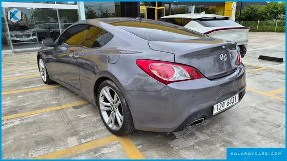 HYUNDAI GENESIS 200 TURBO P