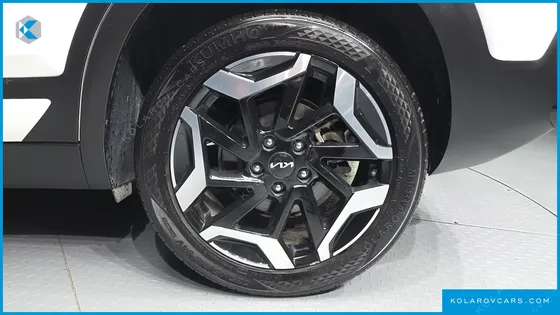 KIA SELTOS GASOLINE 1.6 TURBO 4WD
