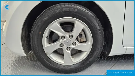 HYUNDAI ELANTRA (AVANTE) M16 GDI LUXURY