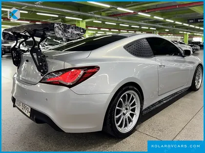 HYUNDAI GENESIS 200 TURBO P