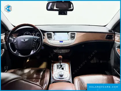 HYUNDAI GENESIS BH 380 ROYAL