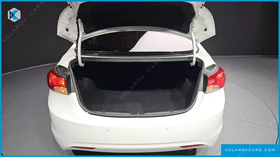 HYUNDAI ELANTRA (AVANTE) M16 GDI SMART