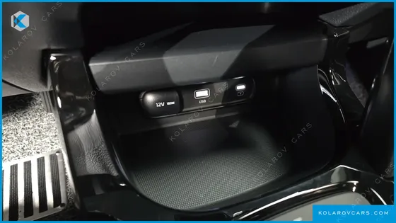 KIA SELTOS GASOLINE 1.6 TURBO 2WD