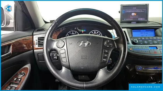 HYUNDAI GENESIS 3.8 EXPORTED