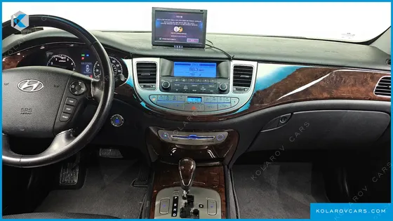 HYUNDAI GENESIS 3.8 EXPORTED