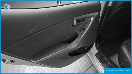 HYUNDAI ELANTRA (AVANTE) M16 GDI SMART