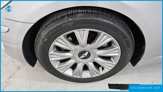 HYUNDAI GENESIS BH 380 LUXURY